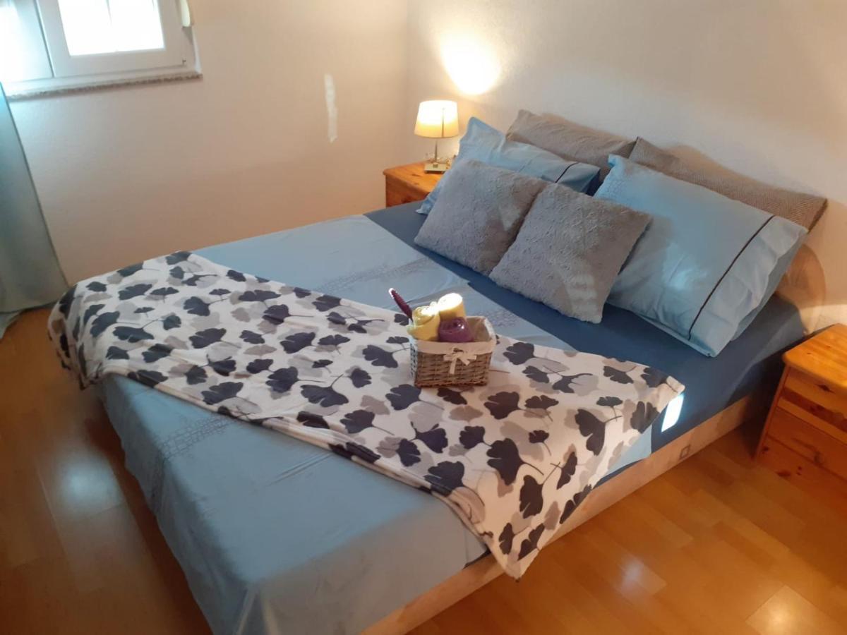 Apartments With A Parking Space Vodice - 13973 Екстериор снимка