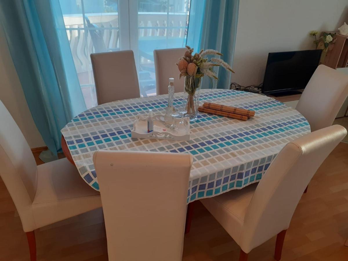 Apartments With A Parking Space Vodice - 13973 Екстериор снимка